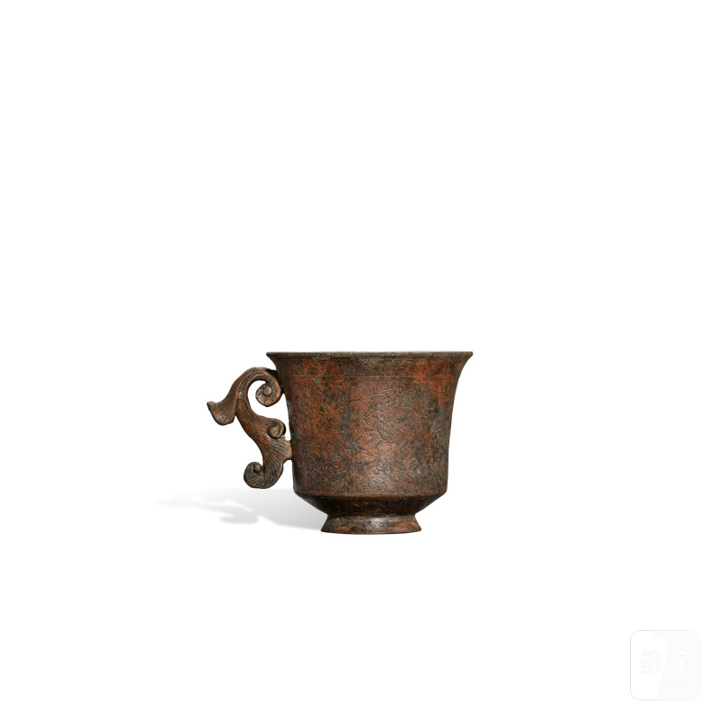 A bronze incised ‘Jivajivaka’ cup, Tang dynasty | 唐 銅刻共命鳥小盃